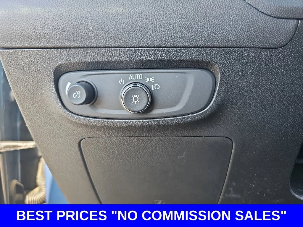 Used 2024 Blue Buick Avenir image 26