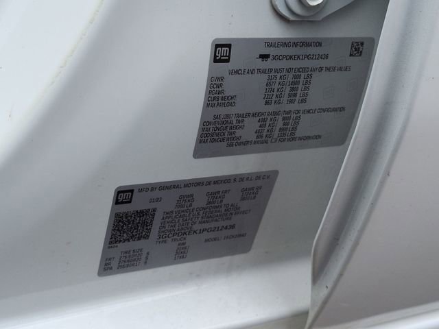 Used 2023 Summit White Chevrolet LT (2FL) image 36