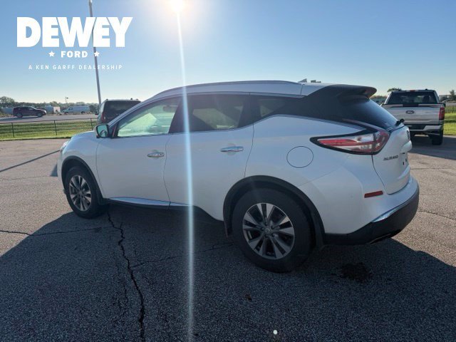 Used 2015 Pearl White Nissan SL image 9