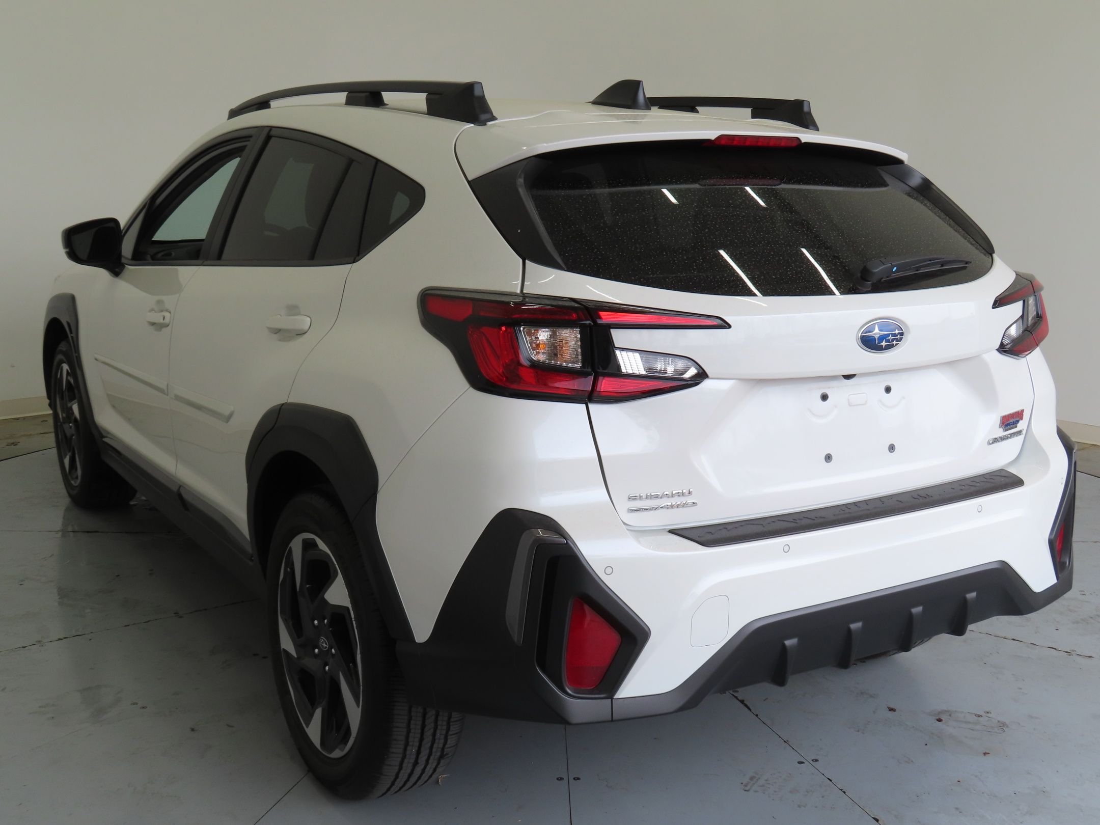 Used 2025 White Subaru Limited image 6