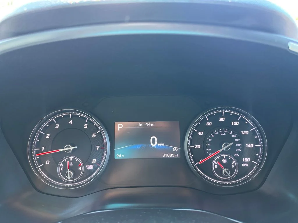 Used 2023 Gray Hyundai SEL image 16