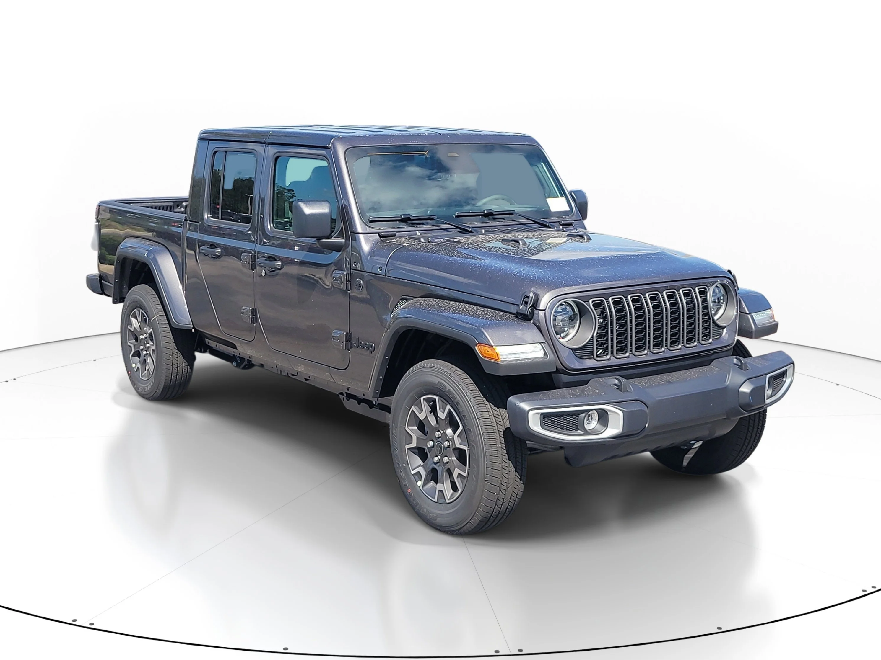 New 2026 Granite Crystal Metallic Clearcoat Jeep Sahara image 2