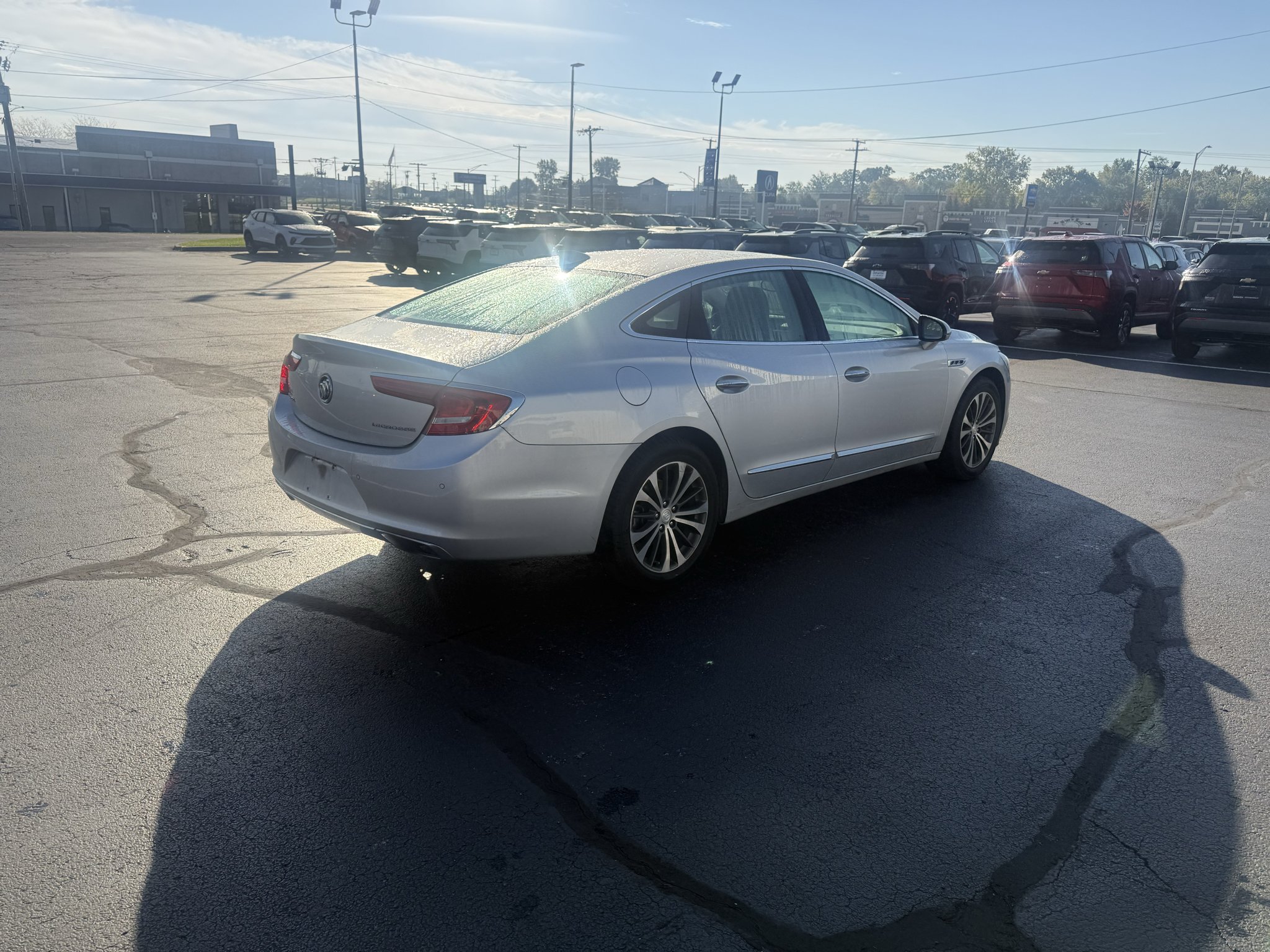 Used 2017 QUICKSILVER METALLIC Buick Essence image 6