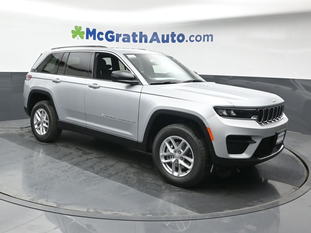 2025 Jeep Grand Cherokee Laredo - Photo 2