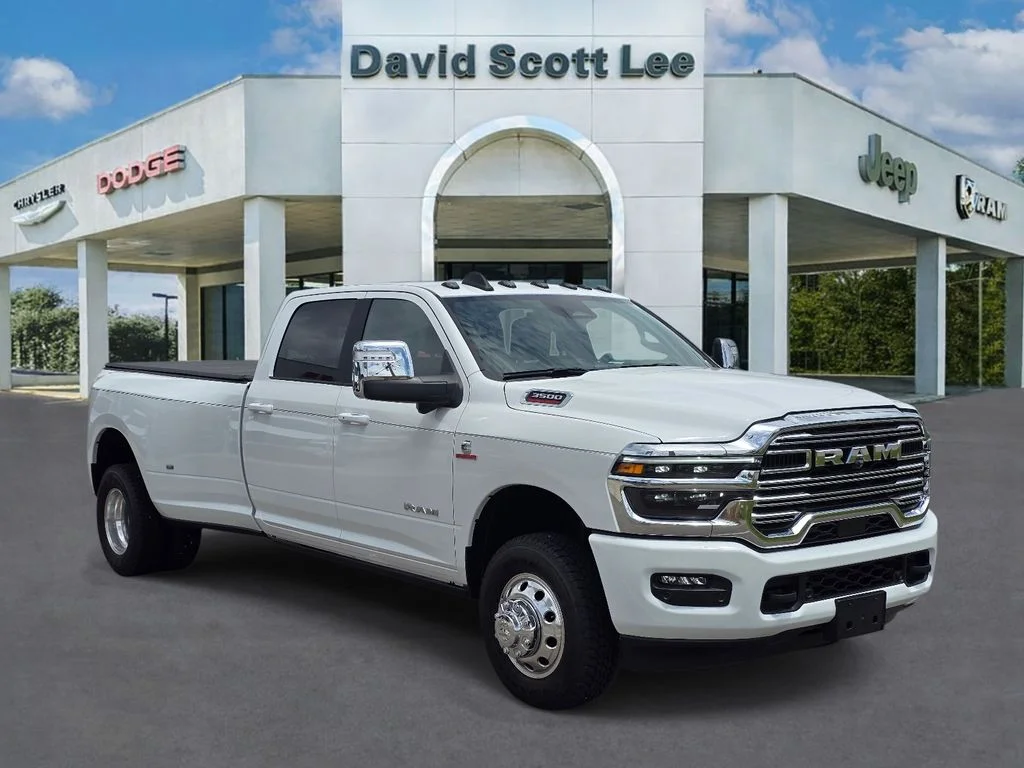 Used 2025 White Ram Laramie image 4