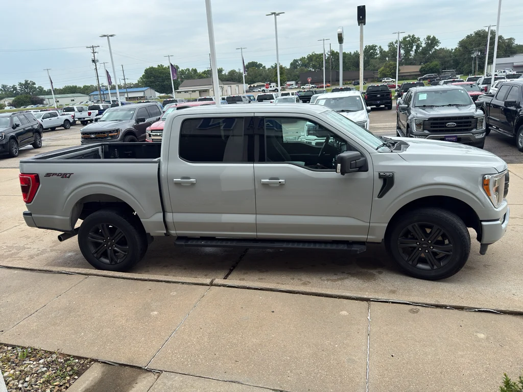 Used 2023 AVALANCHE Ford XLT image 9