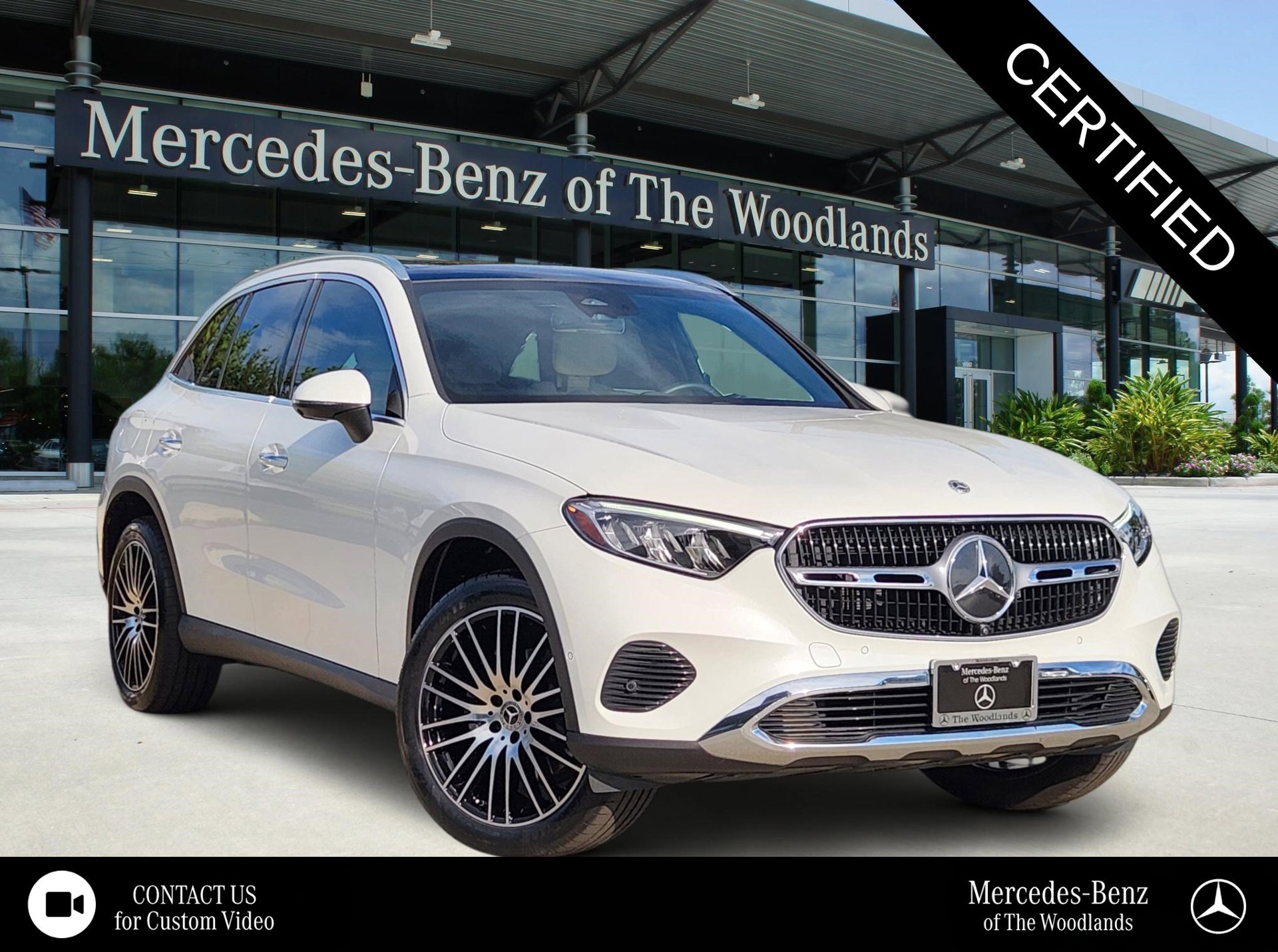 Certified Used 2024 MANUFAKTUR Moonlight White Metallic Mercedes-Benz GLC 300 image 1