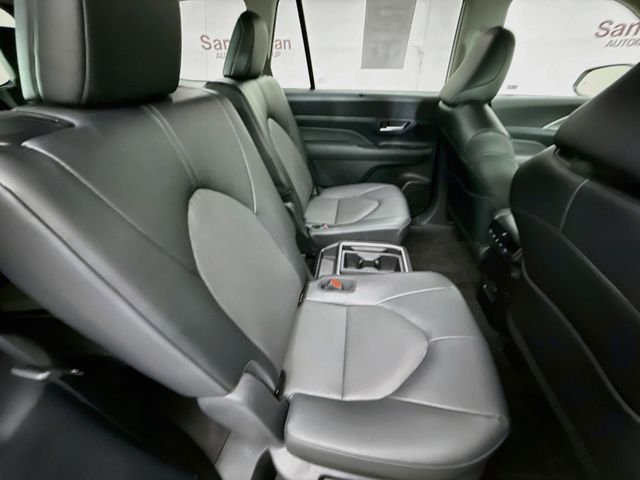 Used 2026 Silver Toyota XLE image 28
