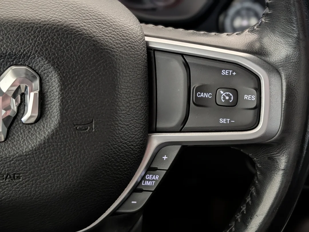 Used 2023 White RAM Big Horn - - 4x4 - 3.6L Pentastar V6 - Crew Cab - 12 Uconnect Display - Backup Camera & More! image 18