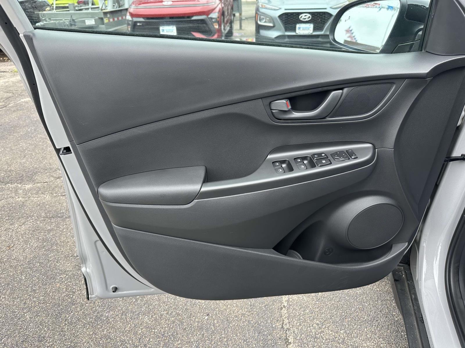 2023 Hyundai Kona SEL - Photo 14