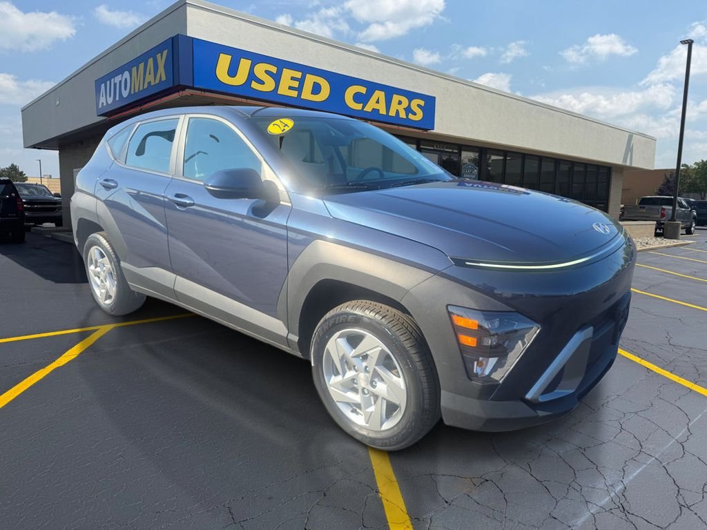 Used 2024 Denim Blue Pearl Hyundai SE image 4