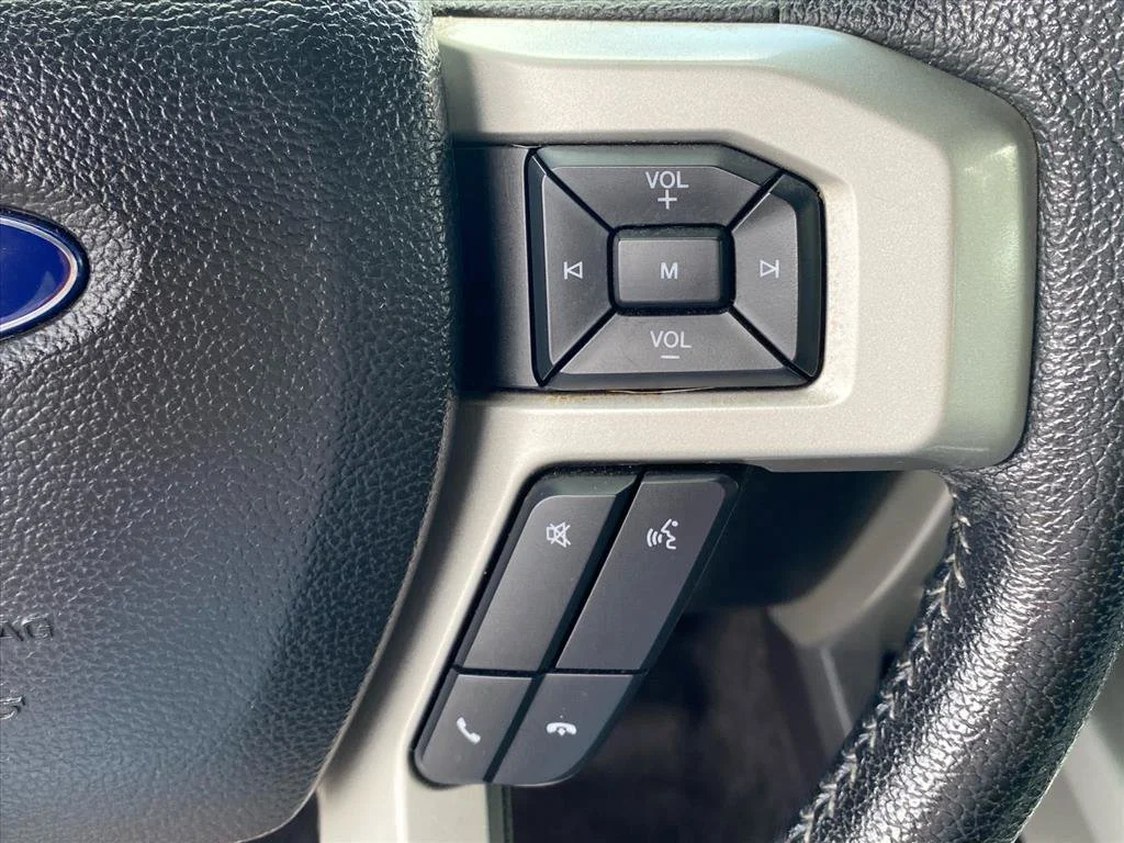 Used 2016 Blue Ford Lariat image 19
