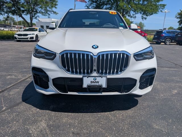 Used 2023 Mineral White Metallic BMW xDrive40i image 9
