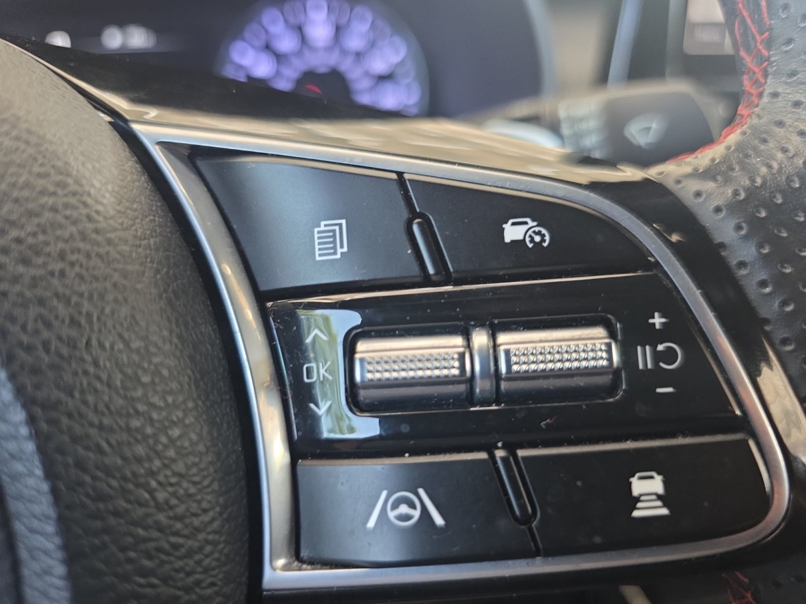 Certified Used 2023 Steel Gray Kia GT image 22