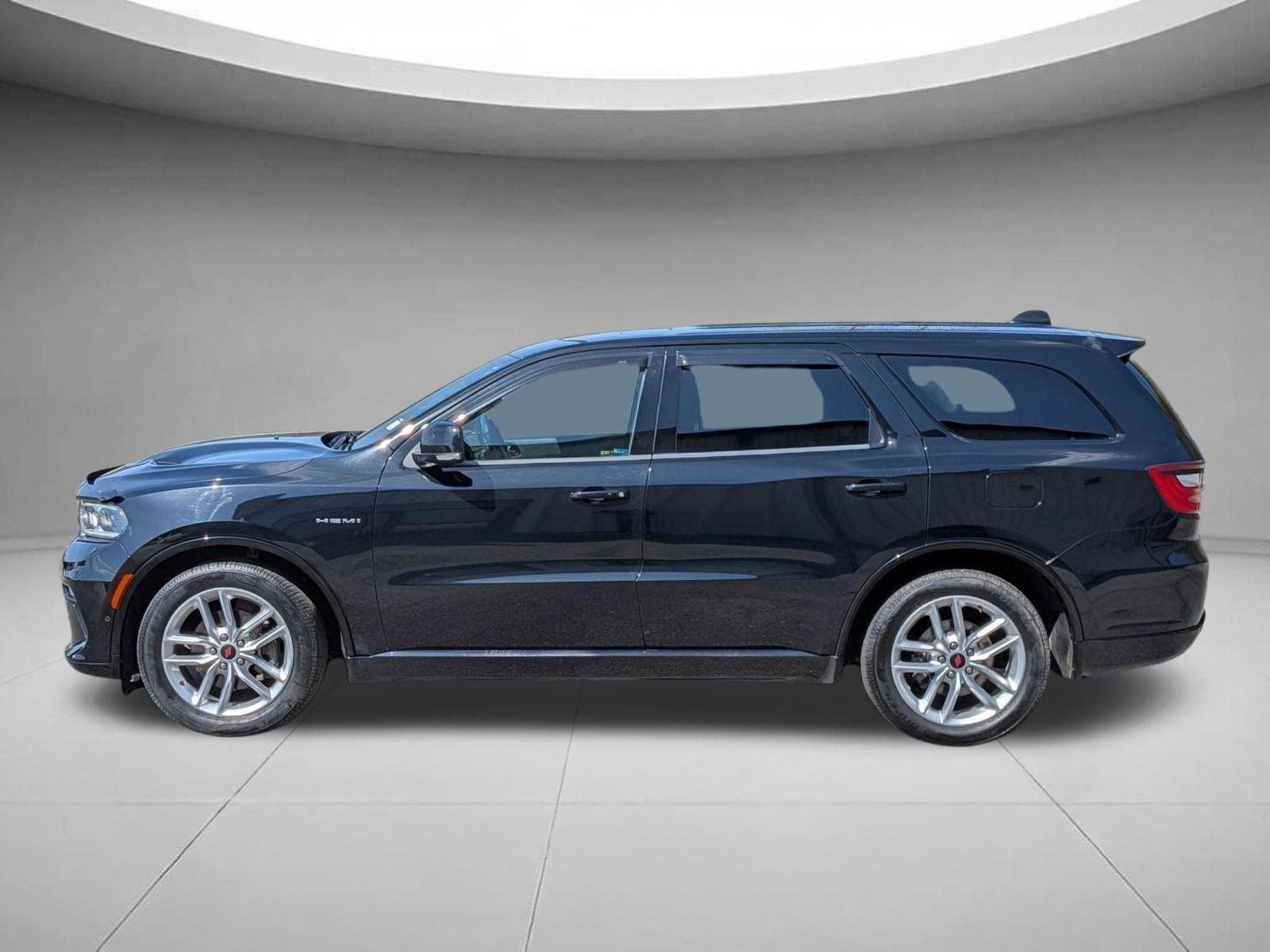 Used 2022 DB Black Clearcoat Dodge R/T image 8