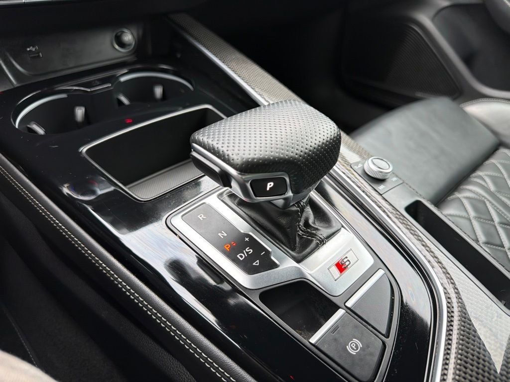 Used 2022 Gray Audi Premium Plus image 33