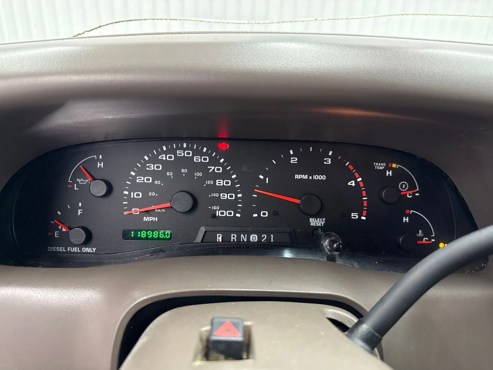 Used 2003 Red Ford XL image 17