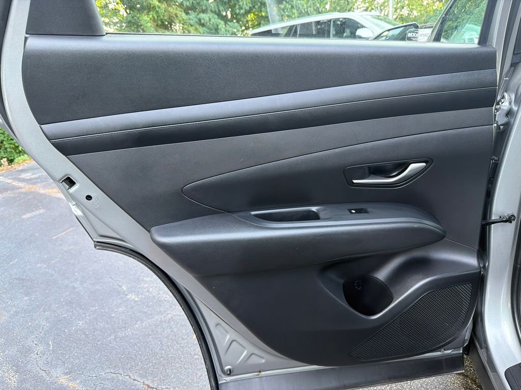 2025 Hyundai Tucson SE - Photo 21