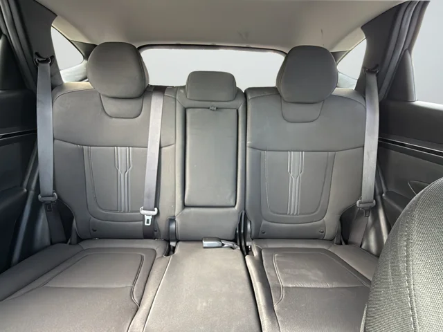 Used 2023 Silver Hyundai SEL image 40