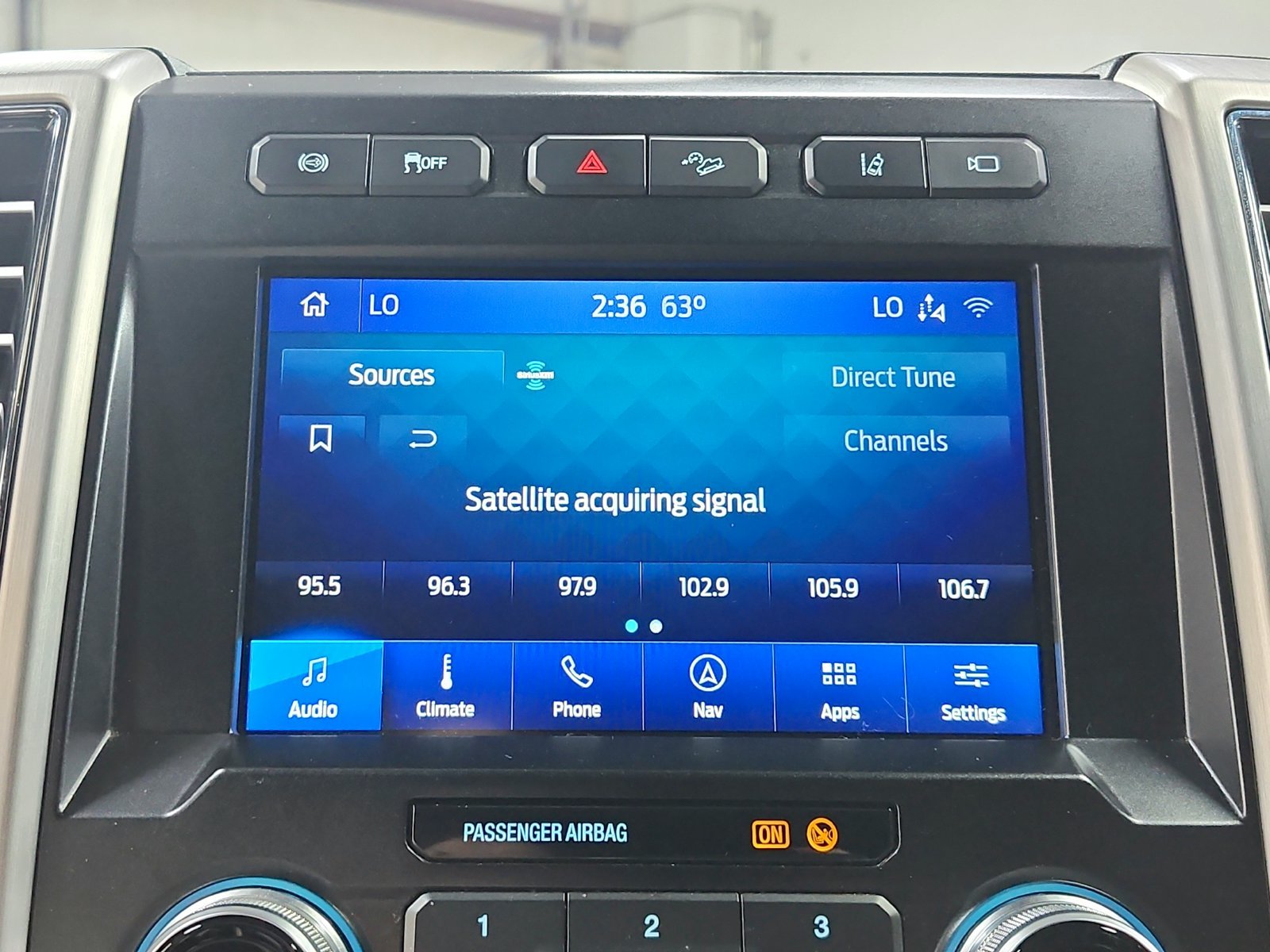 Used 2020 Black Ford Platinum image 15