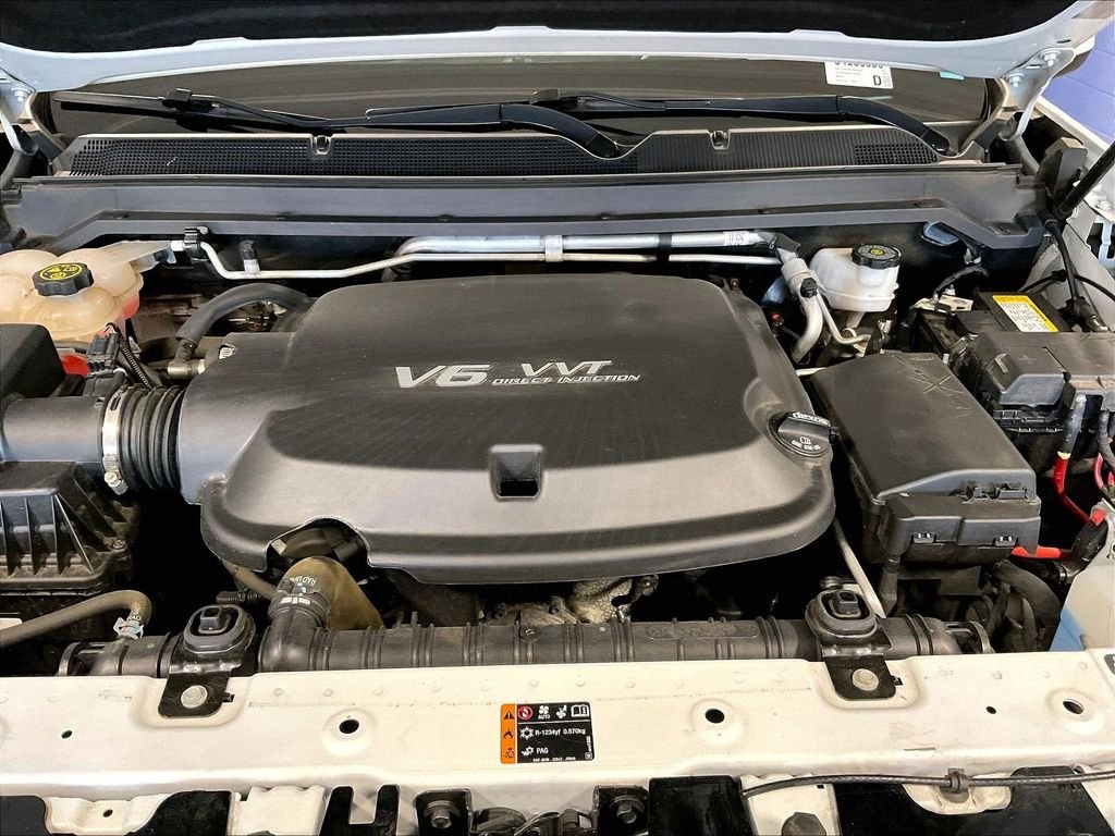 Used 2022 White Chevrolet ZR2 image 34