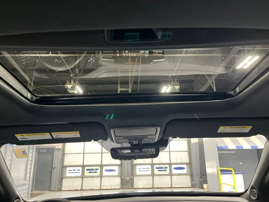 Certified Used 2023 Sonic Gray Pearl Honda AWD EX-L image 66