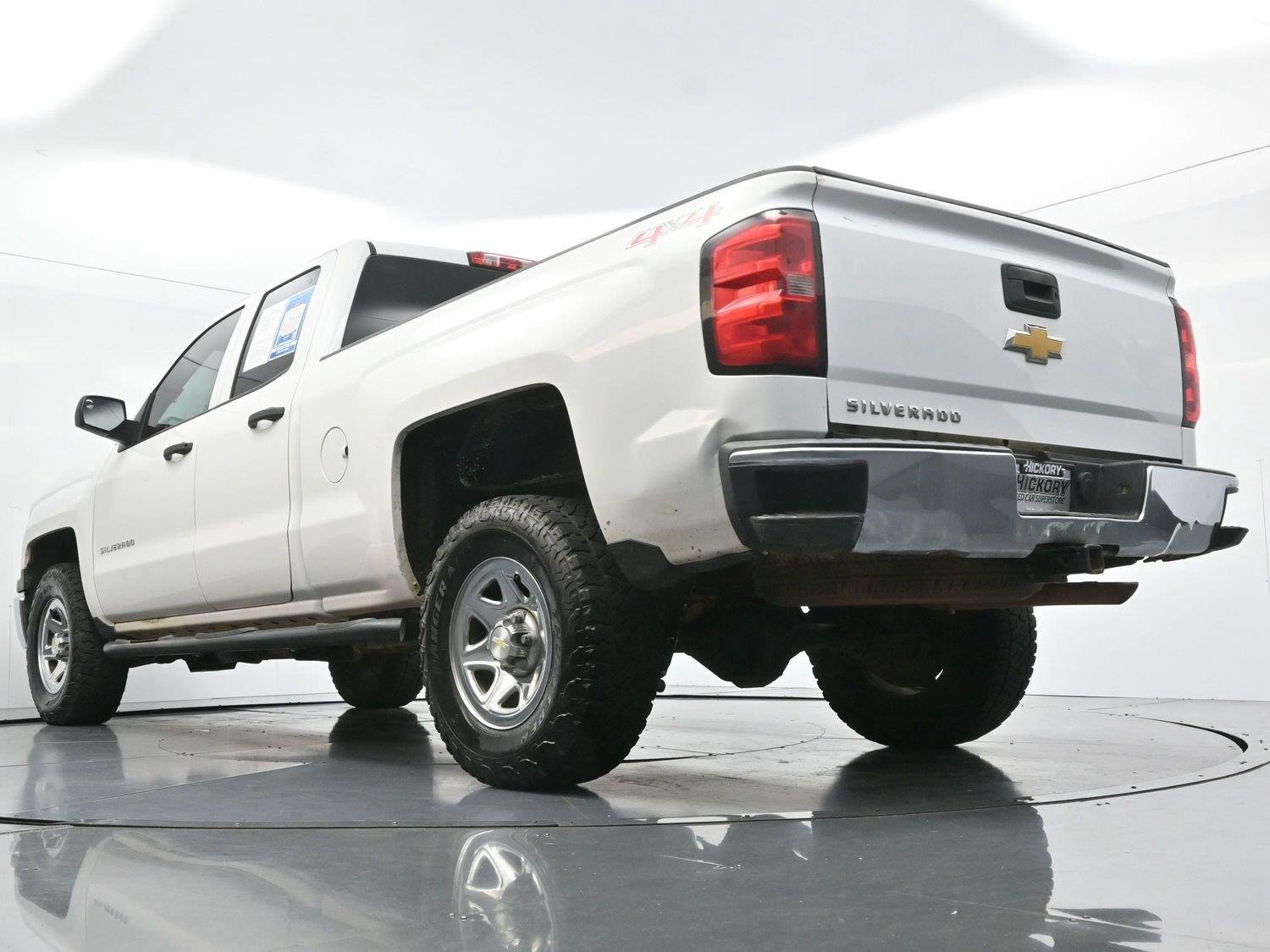 Used 2014 Summit White Chevrolet Work Truck image 42