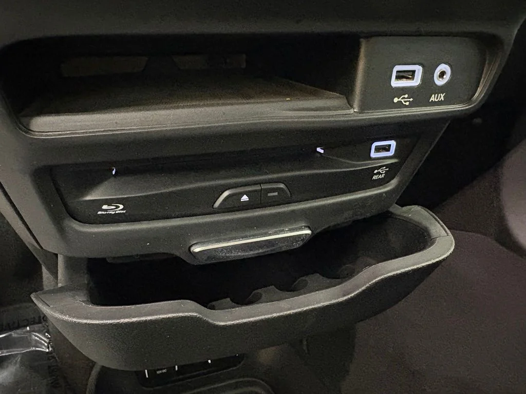 Used 2020 Black Chrysler Touring L Plus image 34
