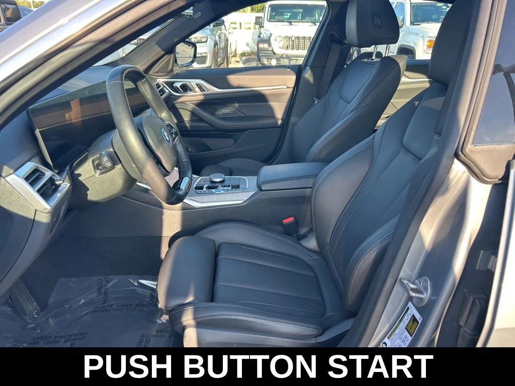 Used 2025 Gray BMW xDrive40 image 10