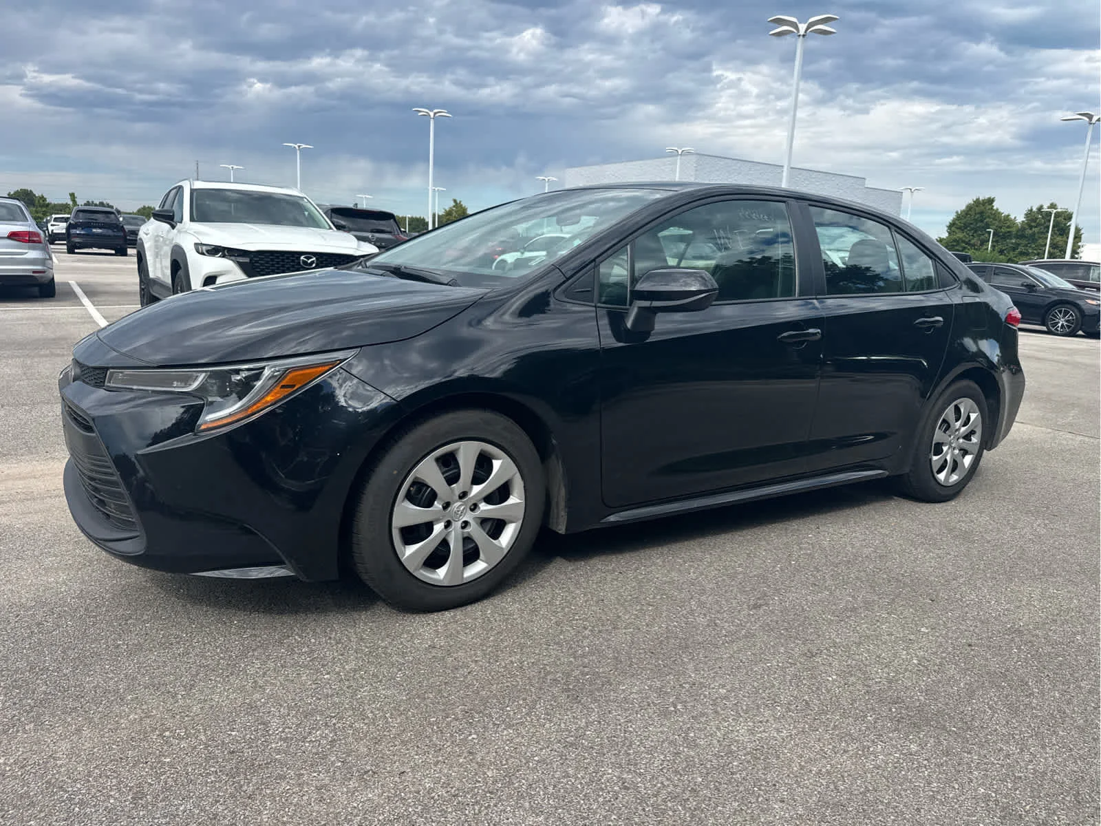 Used 2025 Toyota Corolla LE with VIN 5YFB4MDE6SP259319 for sale in Kansas City