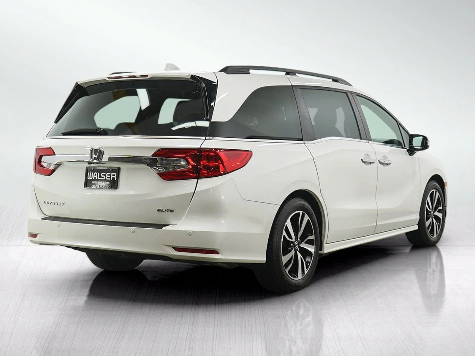 Used 2020 White Honda Elite Auto image 5