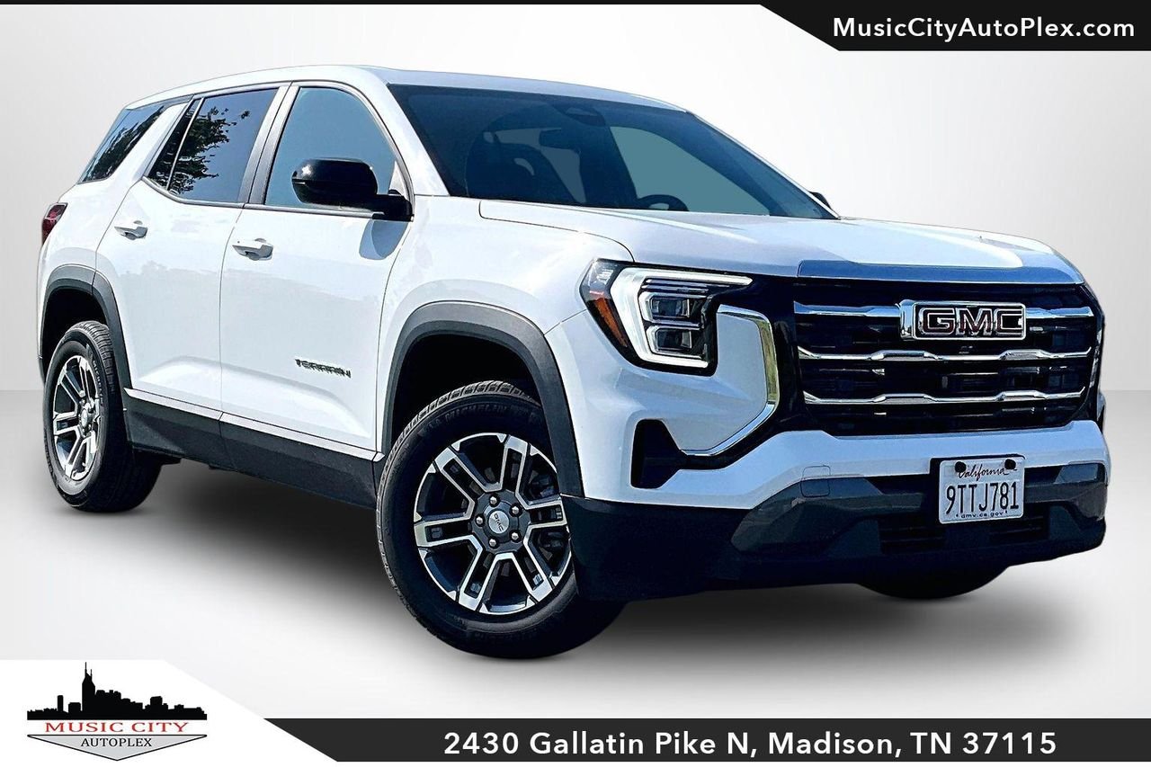 2026 GMC Terrain Elevation FWD's photo