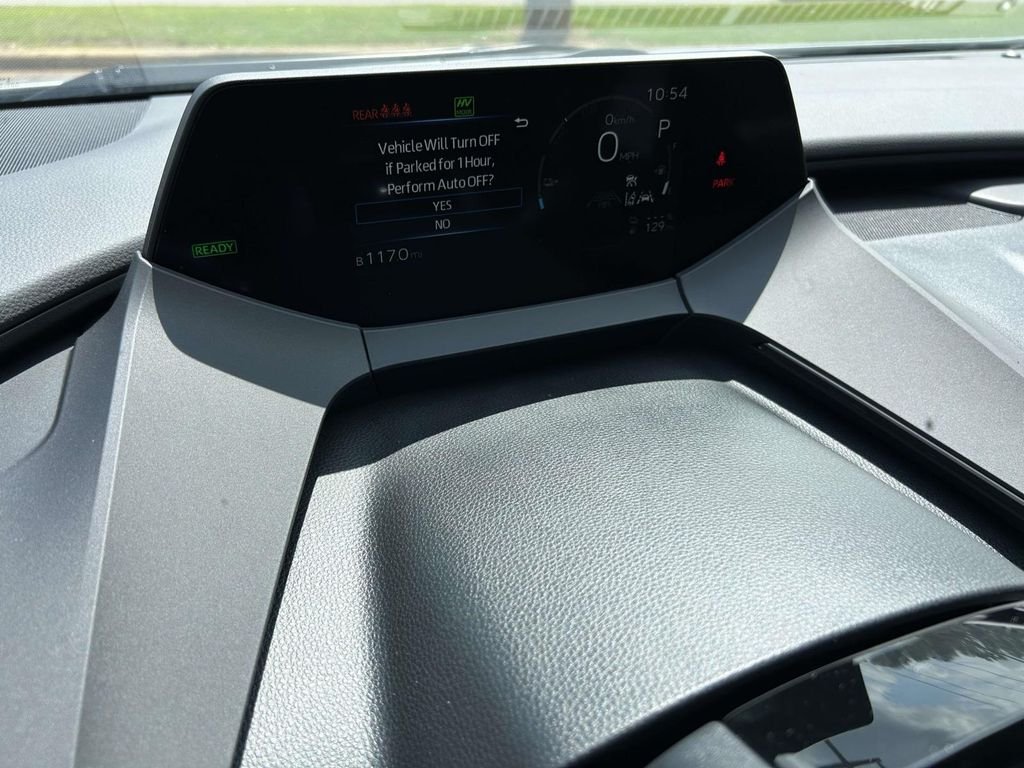 New 2026 Wind Chill Pearl Toyota XSE Premium image 19