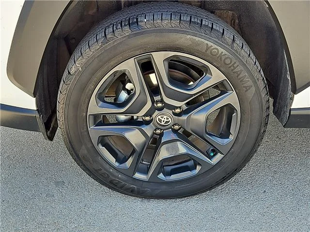 Used 2024 ICE-CAP Toyota Adventure All-Wheel Drive image 7
