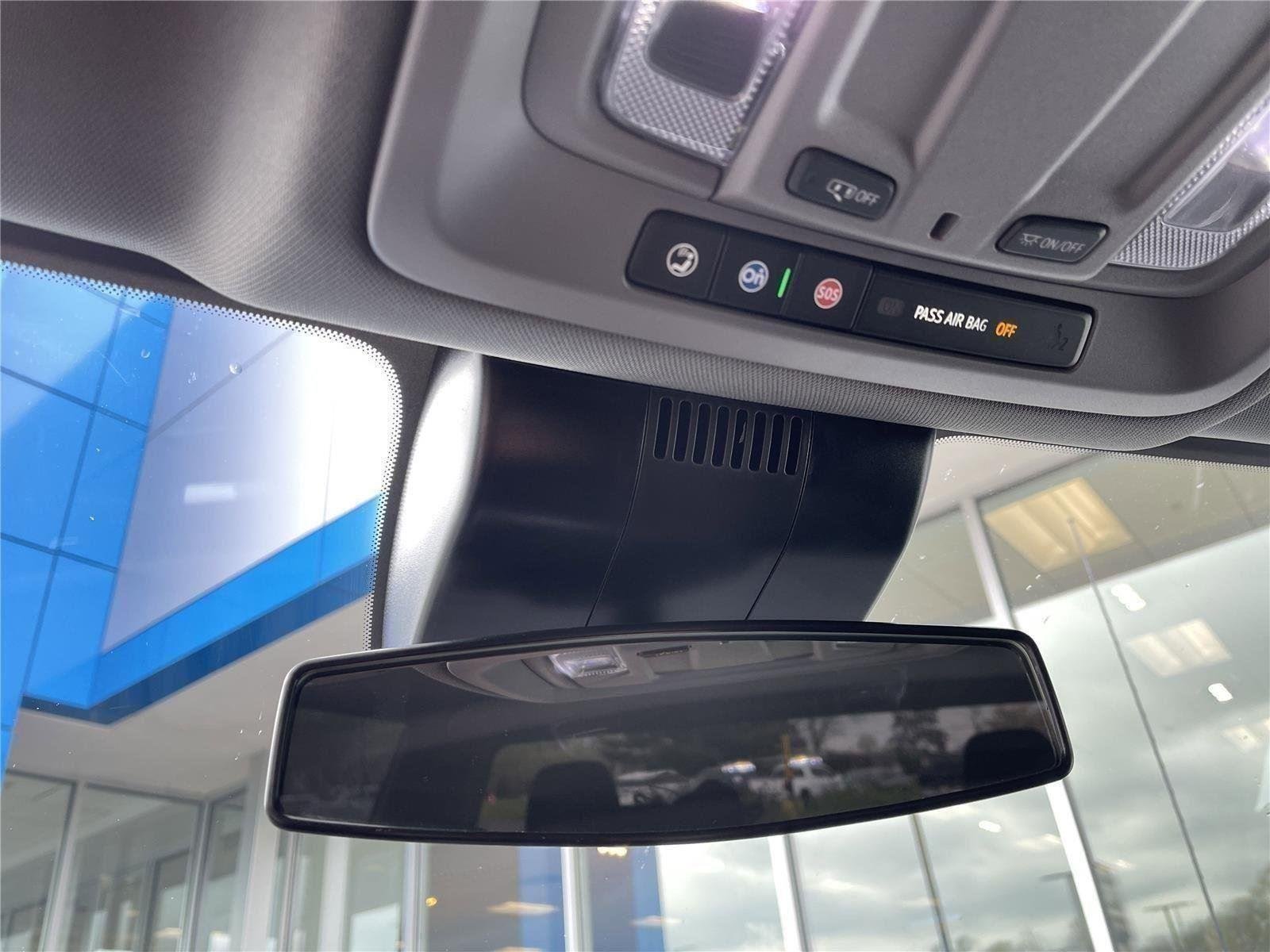 2025 Chevrolet Silverado 1500 LT - Photo 28