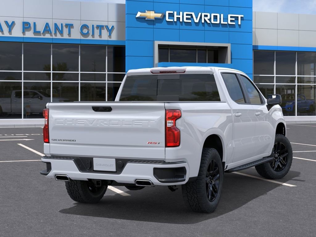 New 2026 Summit White Chevrolet RST image 4