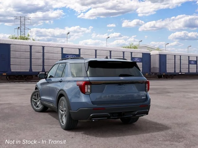New 2027 Blue Ford ST-Line image 8
