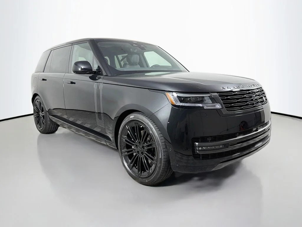 New 2026 Santorini Black Land Rover SE 7 Seats image 3