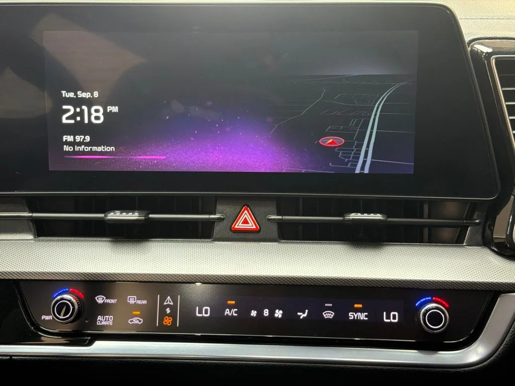 Used 2023 Sapphire Blue Kia SX image 15