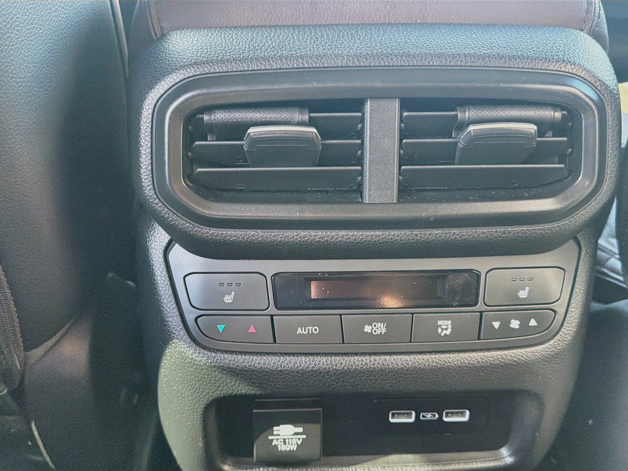 2023 Honda Pilot Elite - Photo 23