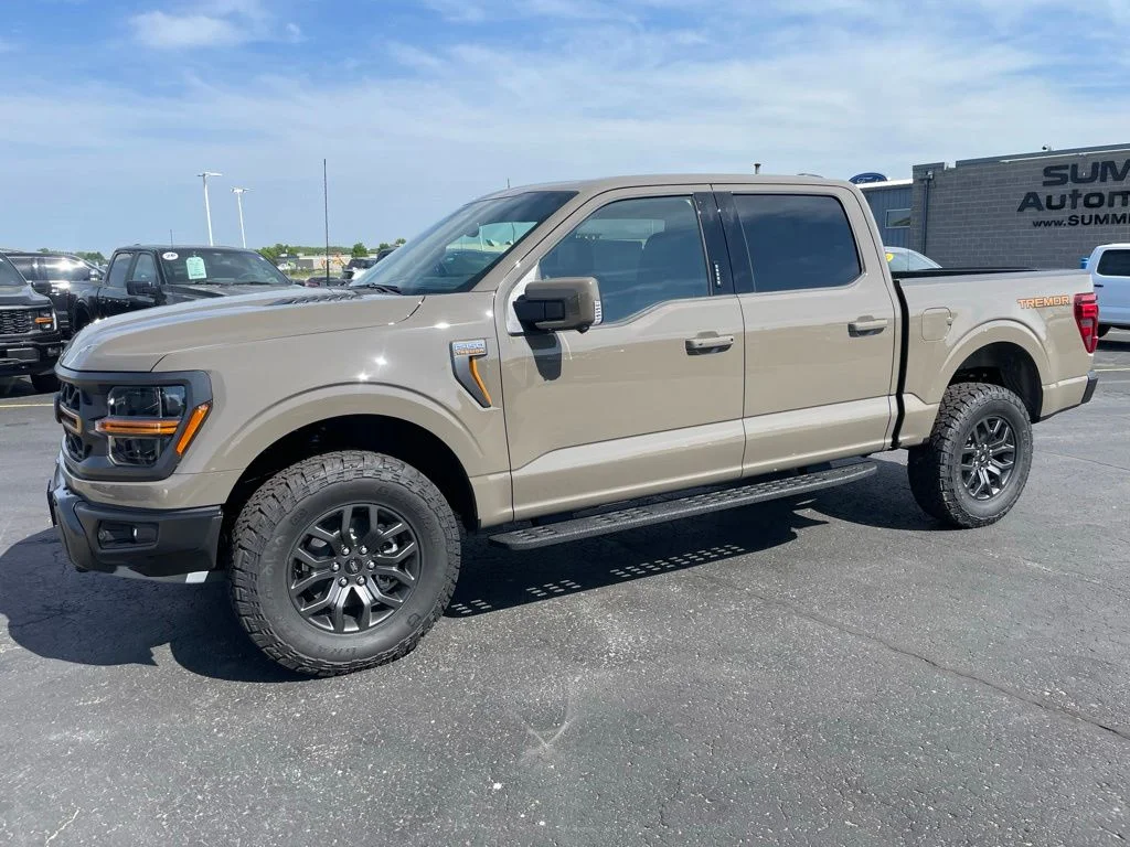 New 2026 Marsh Gray Ford Tremor® image 5