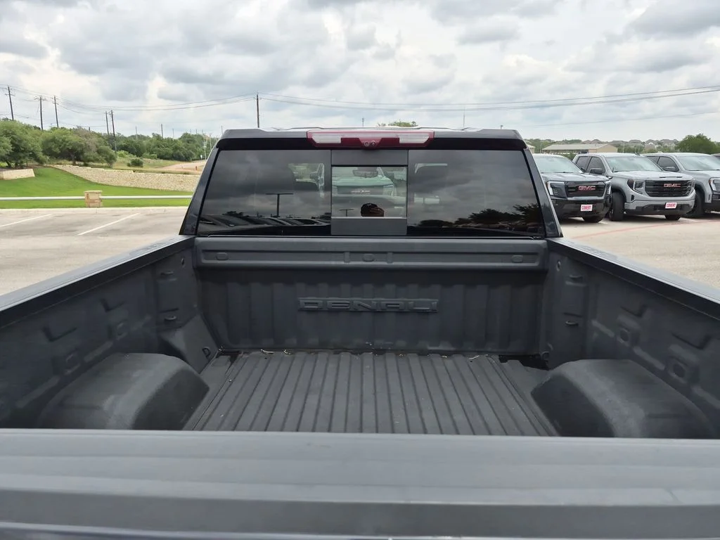 Used 2023 Silver GMC Denali Ultimate image 41