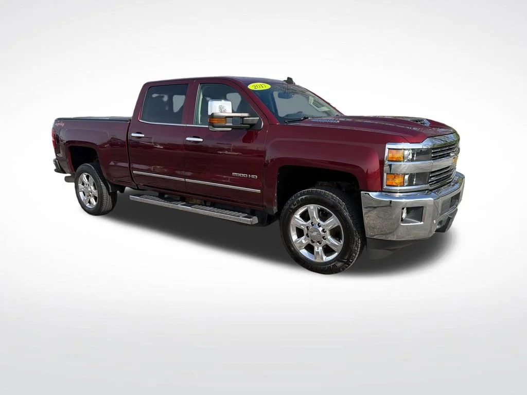 Used 2017 BUTTE RED METALLIC Chevrolet LTZ image 8