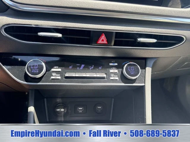 Used 2023 Silver Hyundai SEL image 22