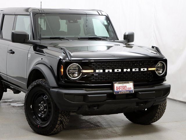 New 2026 Shadow Black Ford Big Bend® image 2