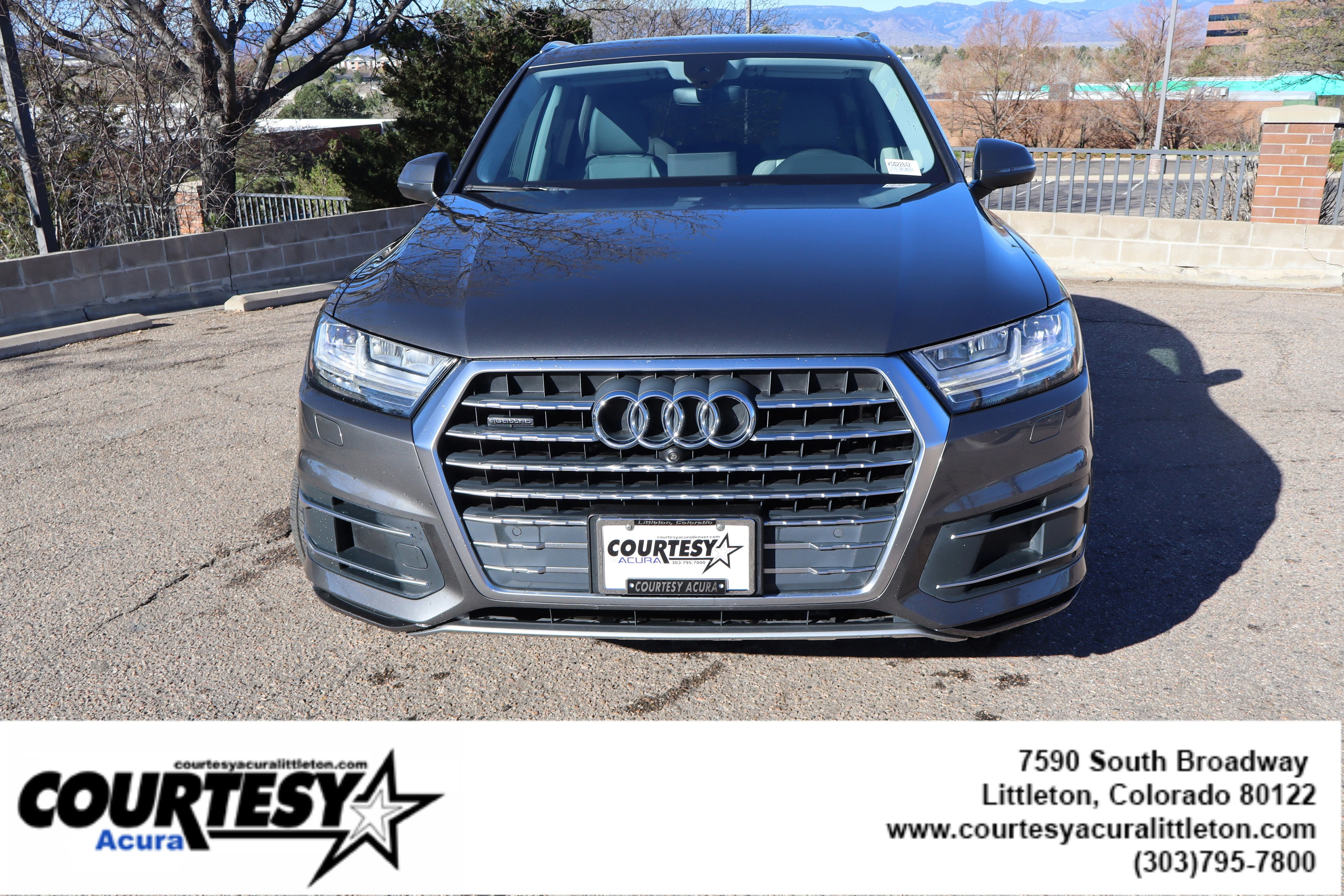 Used 2019 Gray Audi  image 2