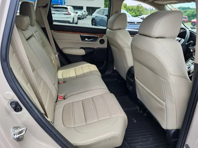 Used 2018 Beige Honda EX-L image 23