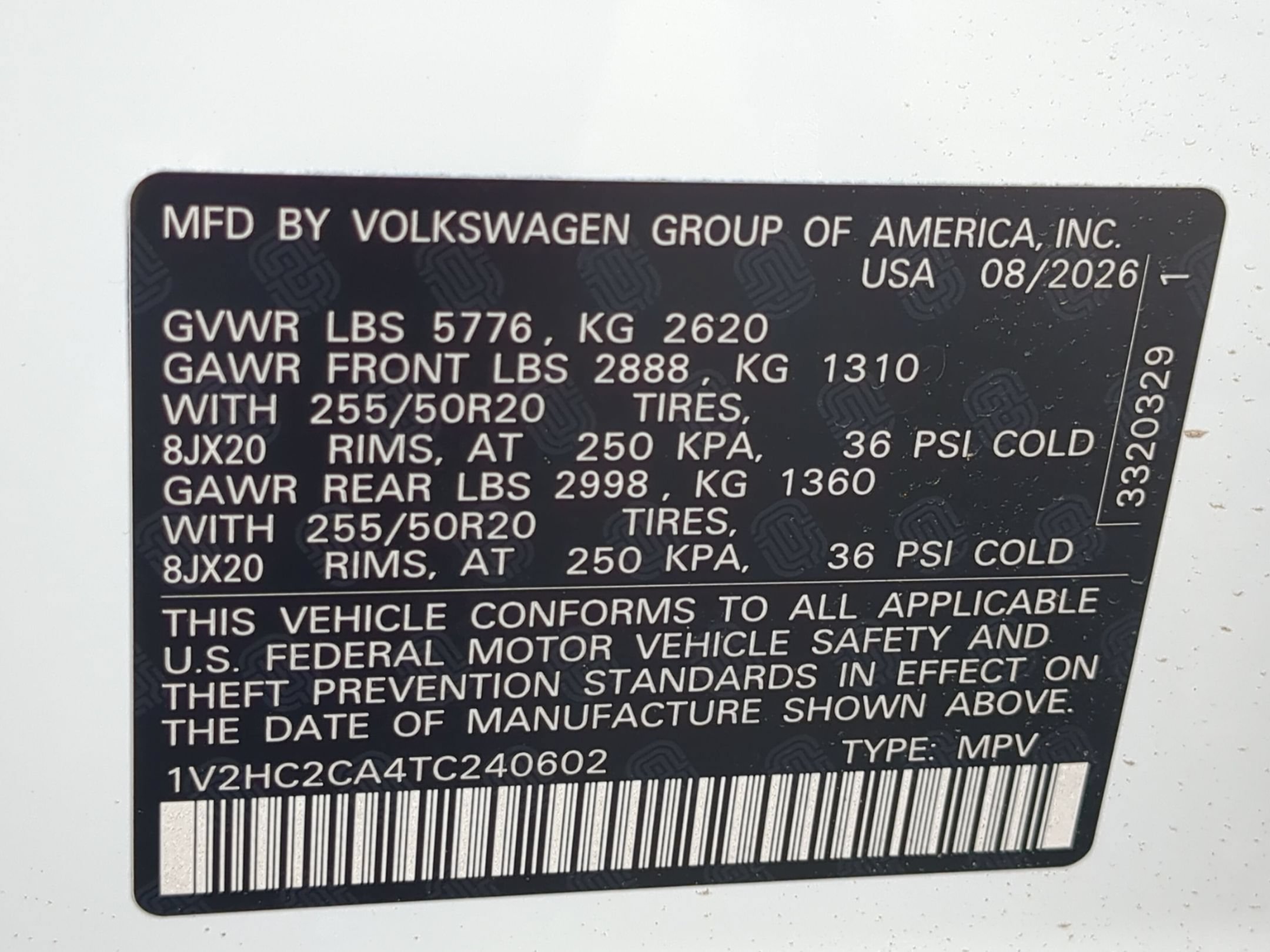 New 2026 Opal White Pearl Volkswagen 2.0T SE w/Technology image 17