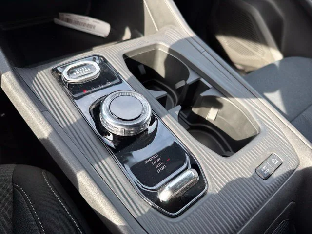 New 2026 White Jeep Laredo image 18
