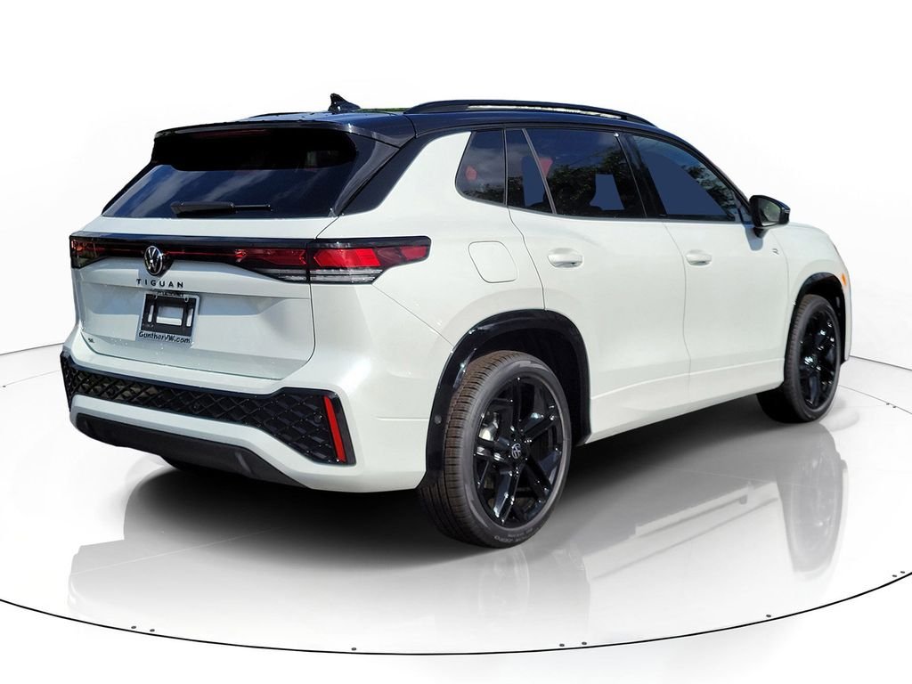 New 2026 White/off-white Volkswagen 2.0T SE R-Line Black image 4